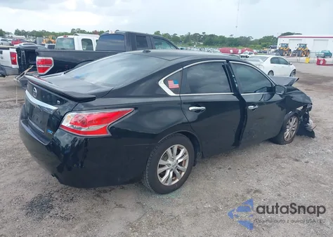 2014 Nissan Altima 2.5 S из США, поврежденный, VIN 1N4AL3AP7EC407317